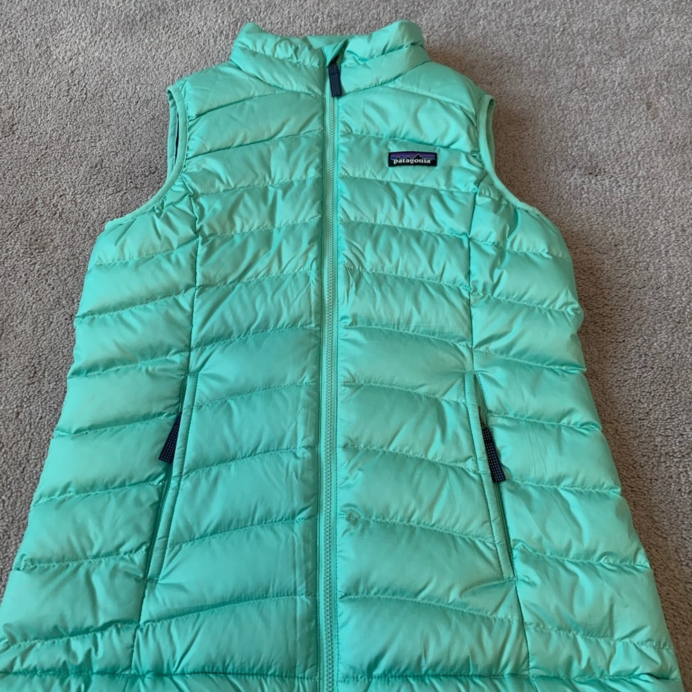 Patagonia Girls Down Sweater Vest
